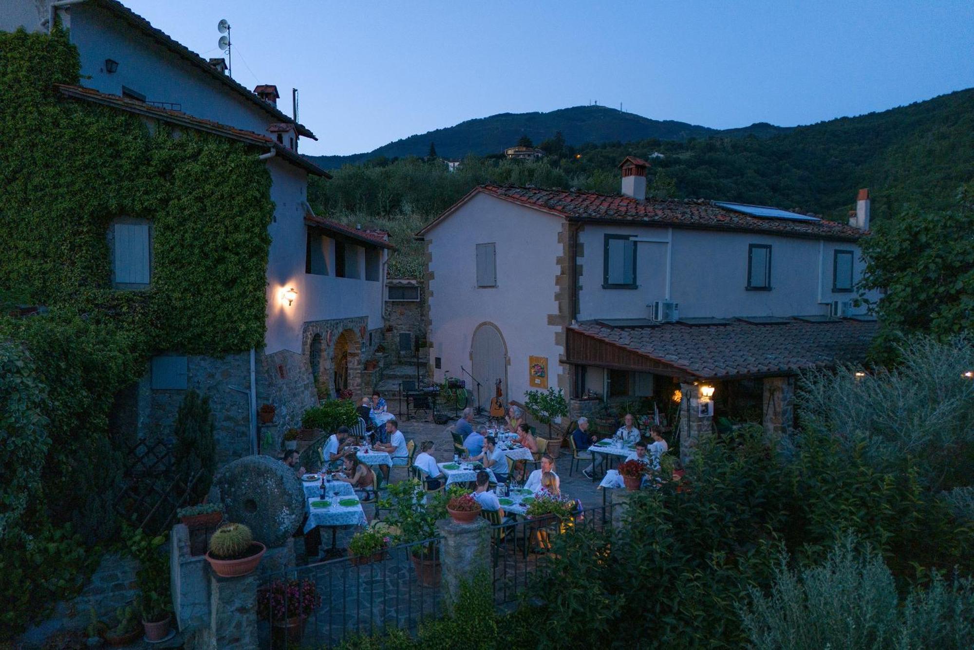 Agriturismo Borgo Mocale Castelfranco di Sopra Ngoại thất bức ảnh